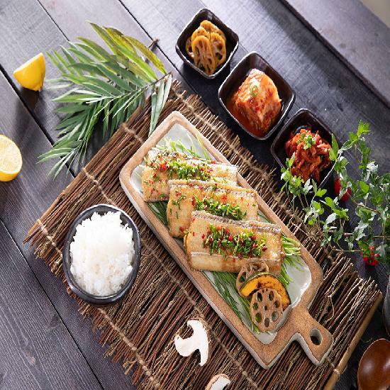 [삼성카드5%할인][제주가마당]산지직송 제주은갈치 300g(4토막) X 6팩 3