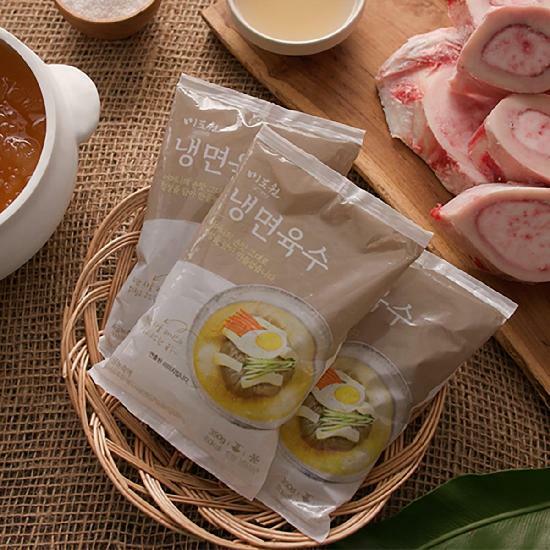 [삼성카드5%할인](m)[미도원]제주순수메밀세트 (메밀면 150g x 7팩 + 냉면육수 350g x 4팩 + 귤림양념장 50g x 3팩) 3