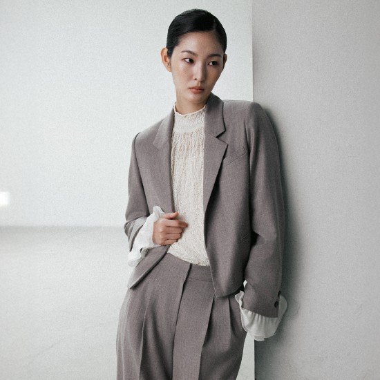 르네크루 25FW 울100% 크롭 재킷[런칭 가격 149,900원] 3