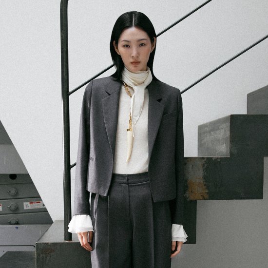 르네크루 25FW 울100% 크롭 재킷[런칭 가격 149,900원] 4
