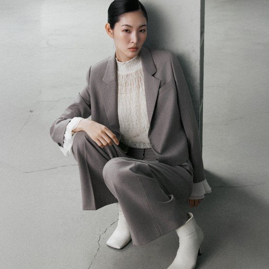 르네크루 25FW 울100% 크롭 재킷[런칭 가격 149,900원]