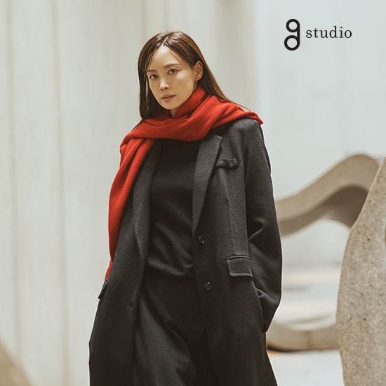 25FW 화이트 캐시미어 스팽글루즈핏셔링니트 3