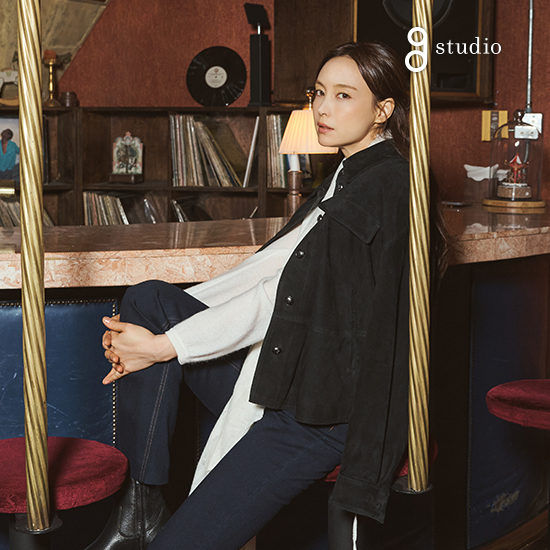 25FW 화이트 캐시미어 스팽글루즈핏셔링니트 2