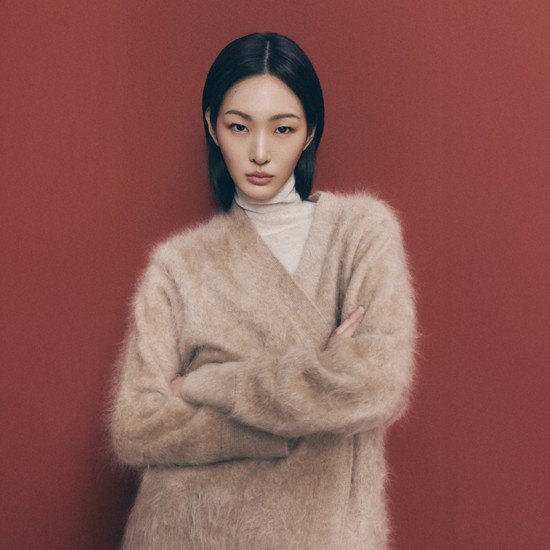 르네크루 25FW 브러쉬드 화이트캐시미어100% 니트코트 2