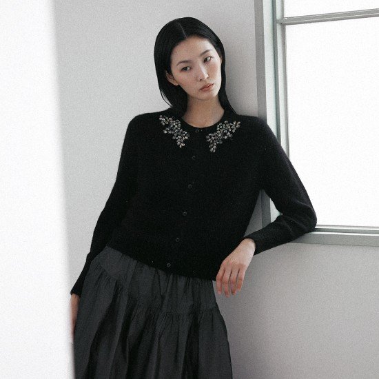 르네크루 25FW 알파카 크리스탈 가디건 2