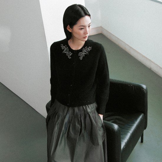 르네크루 25FW 알파카 크리스탈 가디건 3