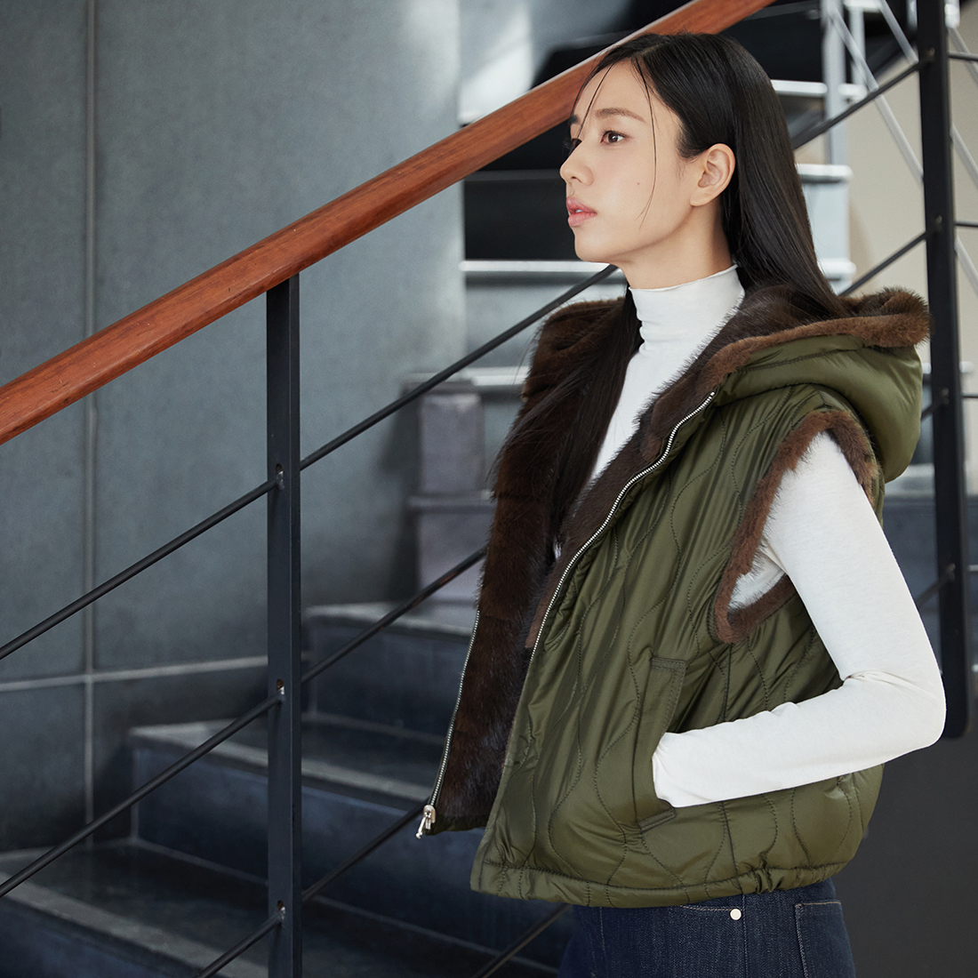 [최초79,900]FAUX밍크리버시블패딩베스트 2