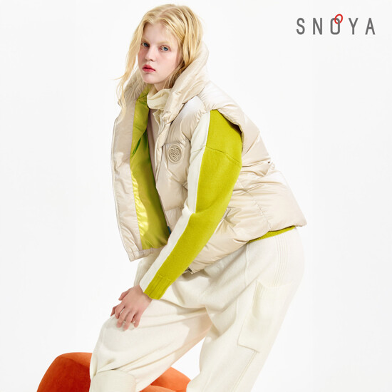 [SNOYA]스노야 25FW 하이넥 헝가리구스다운 베스트 2