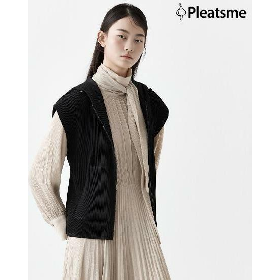 [삼성카드5%할인]☆최초! 2만원 인하☆ 26SS early spring 플리츠미 어반 플리츠 집업 베스트 2