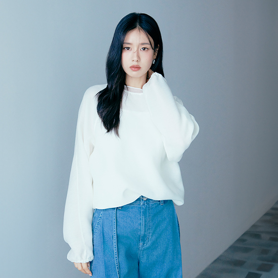[최초가69,900원]26SS 린넨블렌드 시스루 스웻블라우스 4