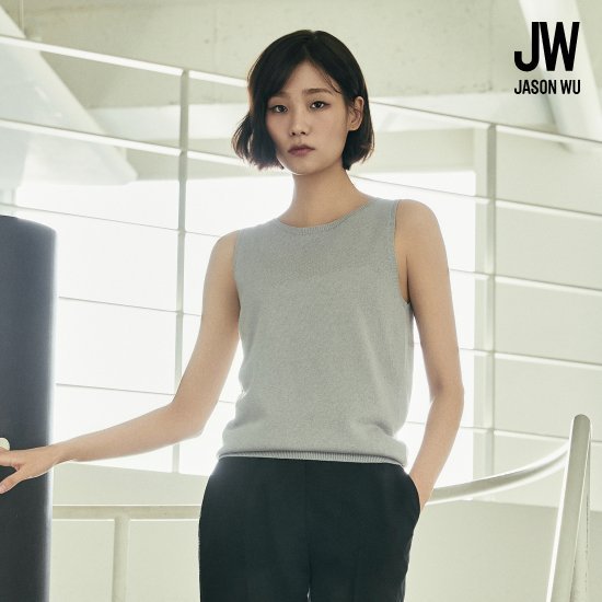 제이슨우 26SS Noa 린넨 홀가먼트 슬리브리스 니트탑 3종 [런칭 가격 69,900원]
