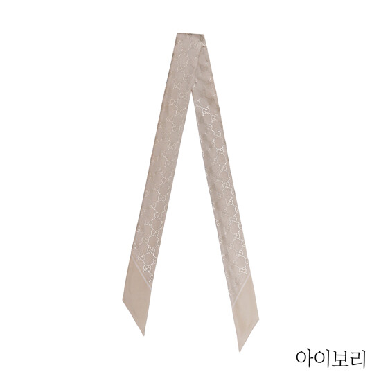 구찌 GG 실크 스카프