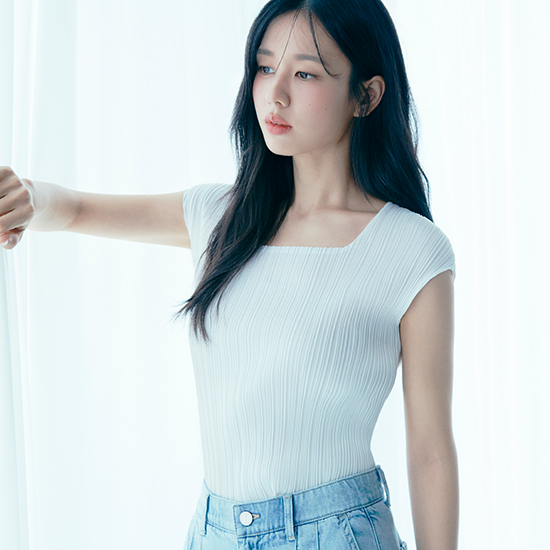 [최초가69,900]X요이츠 26SS 플리츠 스퀘어캡소매 2종 2