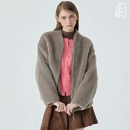 리오벨 26 FW 오픈넥 호주산 양모 하프 코트 3