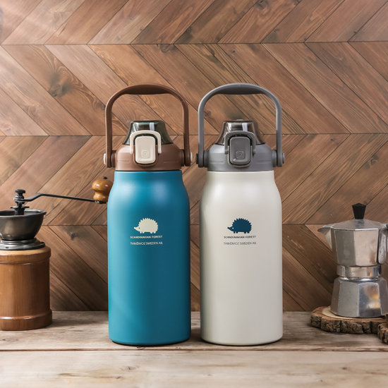스칸디나비안포레스트 최신상 대용량 텀블러 1,300ml+전용빨대+지비츠 포함 (색상 선택) 2