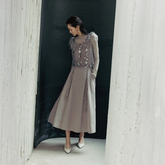르네크루 26FW 튤스커트