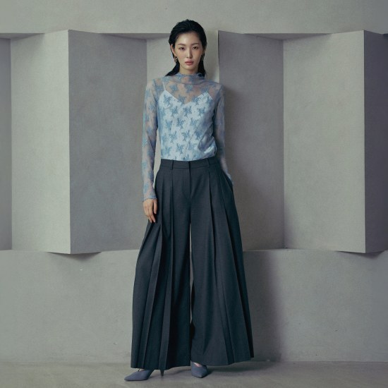 르네크루 26FW 레이스 타이즈 2