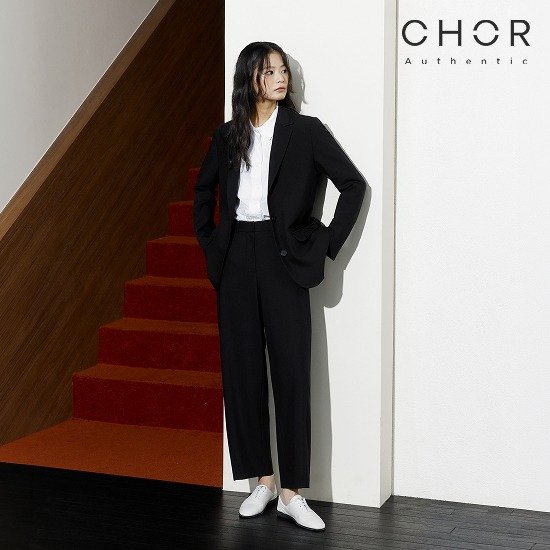 코어 어센틱 26FW 크롭 배럴 트라우저