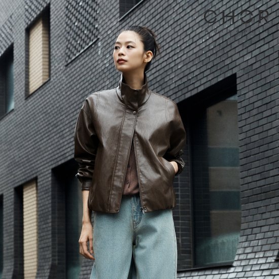 코어 어센틱 26FW 하이넥 FAUX 레더 블루종