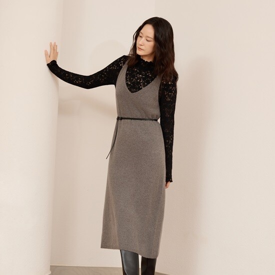 ●26FW 라쿤울 블렌디드 홀가먼트 원피스