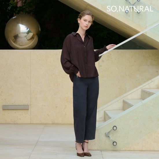 쏘내추럴 26FW 피그먼트 커브드 데님 팬츠