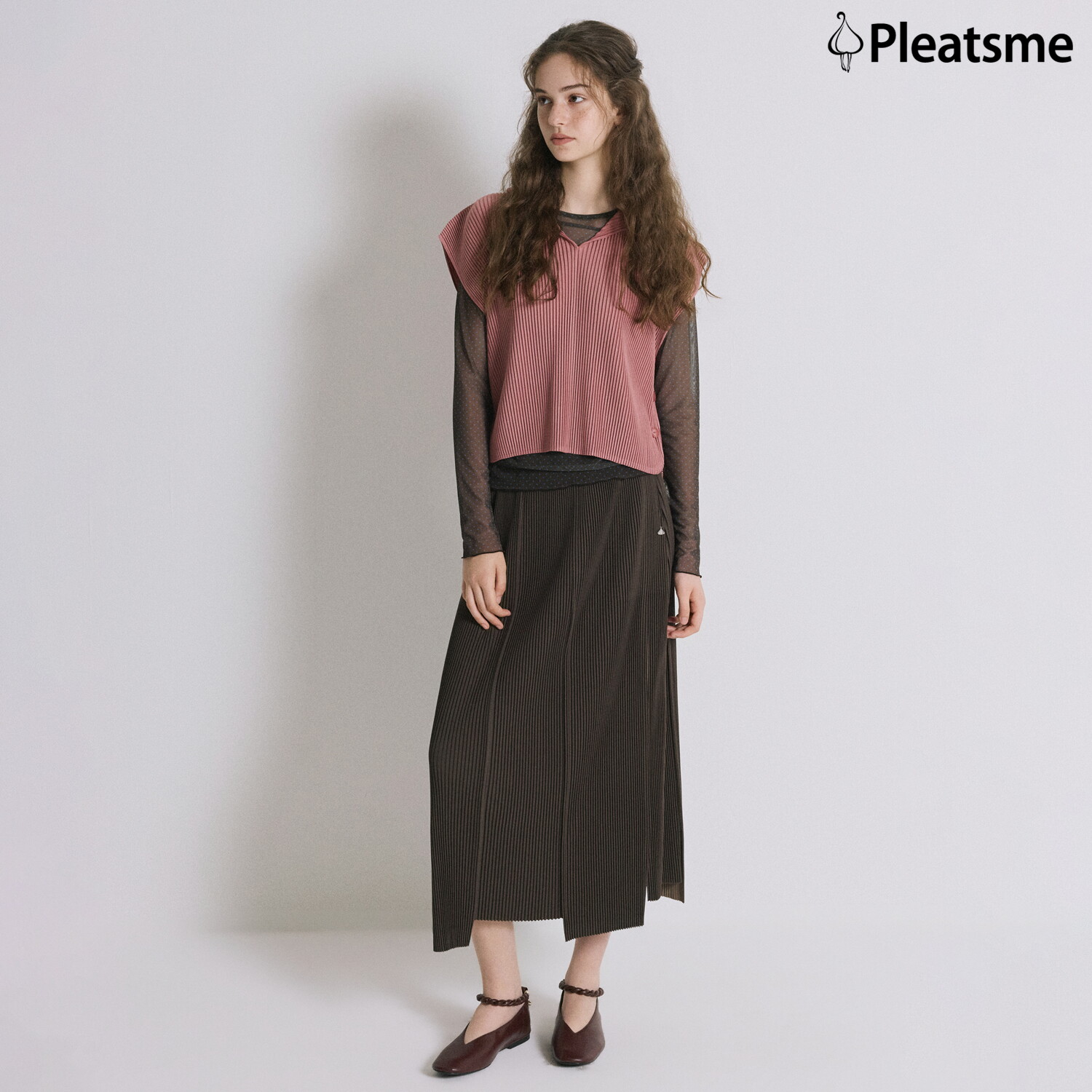○ 26FW 플리츠 컷아웃 스커트 4