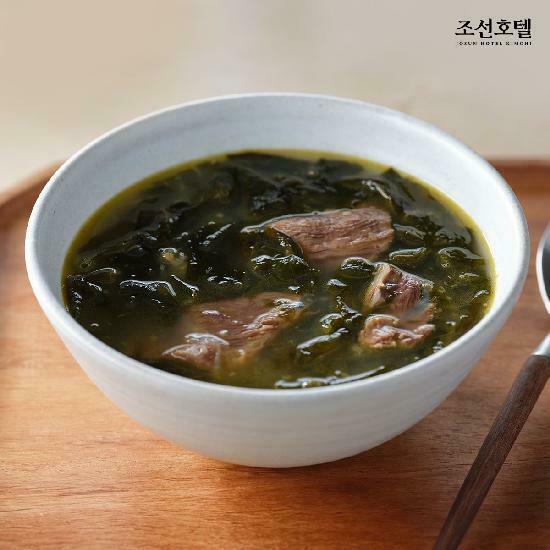 [카드 5%할인][조선호텔] 한우 미역국 730g x 7팩 (14인분)