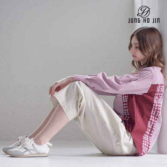 [Jung Ho Jin] 정호진 26FW 여성 에센셜 밴딩 세미와이드 팬츠 1종 4