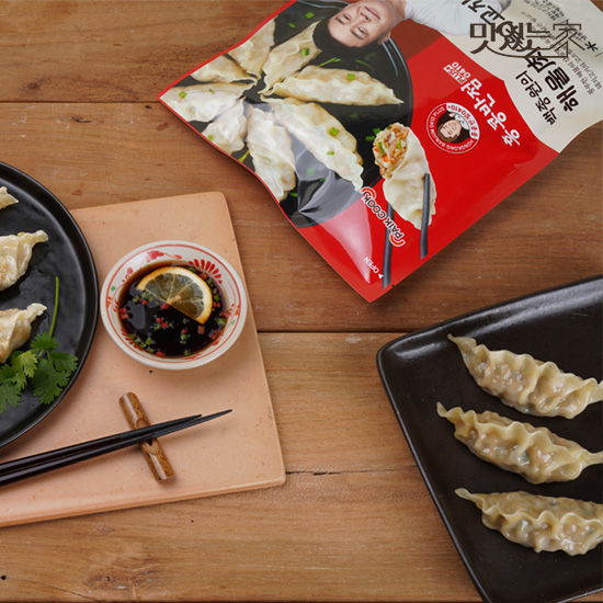 홍콩반점 해물육肉교자 350gX8개 / 총 2.8kg 3