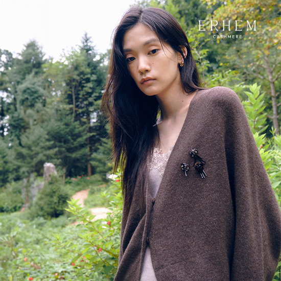 [미리주문 10%] 26FW 캐시미어울 100 브로치 케이프 1종