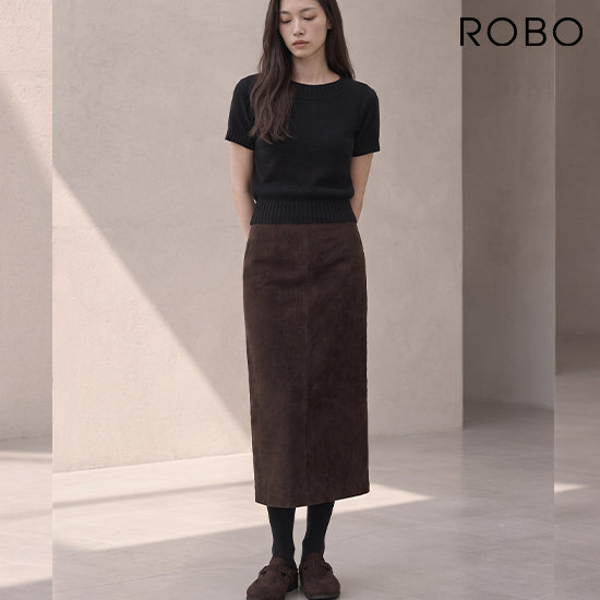 로보 26FW 스웨이드 스커트