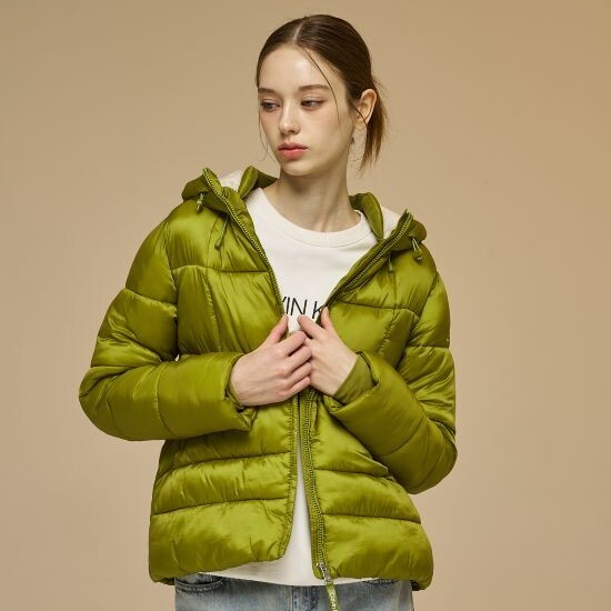 ○ 캘빈클라인스포츠 26FW 여성 중량 패딩 자켓 1종