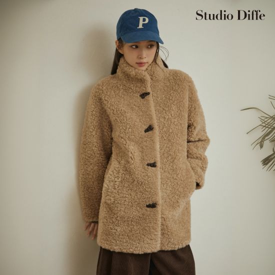 스튜디오디페 FAUX 무스탕 하프 코트 3