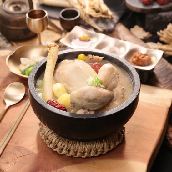 [서대문평양옥] 토종닭으로만든 토종백숙삼계탕 1.1kgX6팩 (총 6.6kg) 2